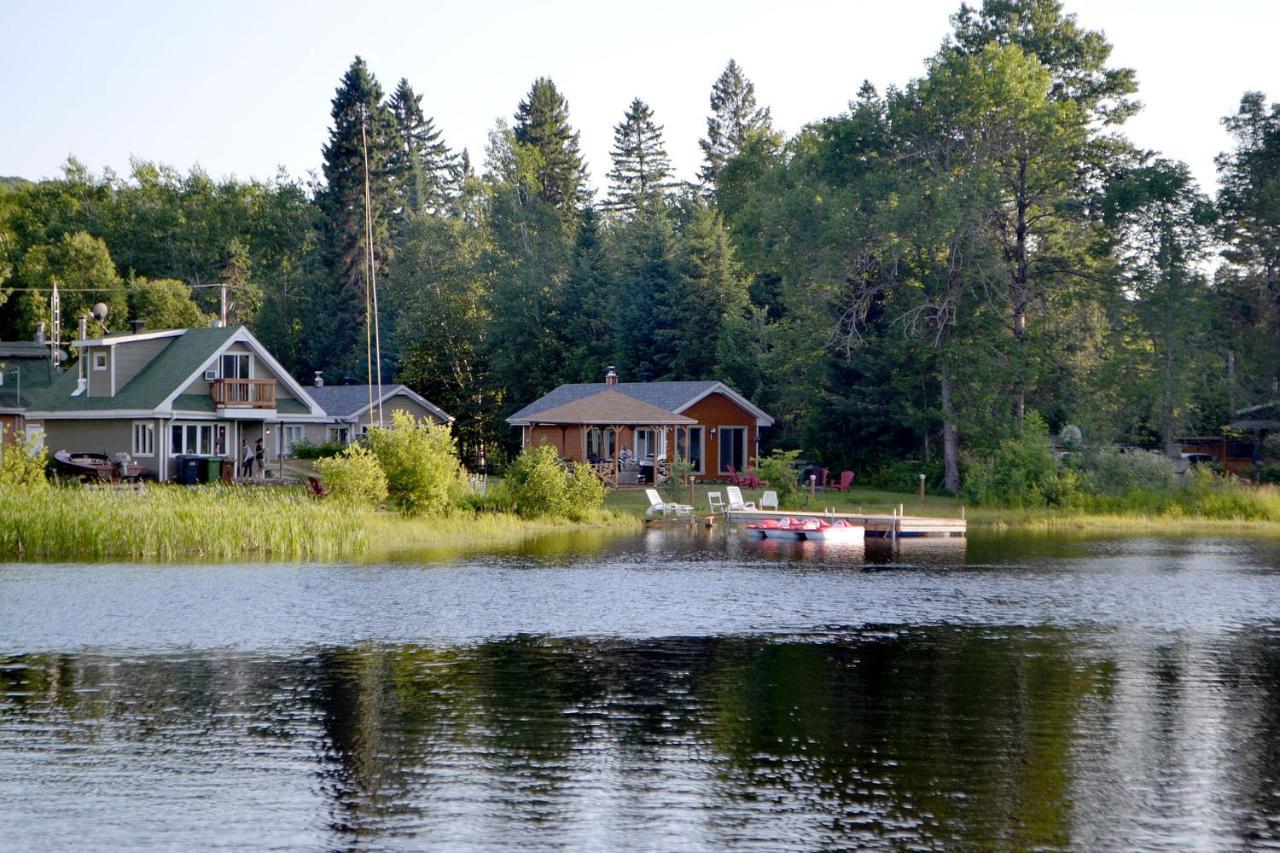 Les 4 Chalets - Le 605 Lac-Saint-Paul Exterior photo